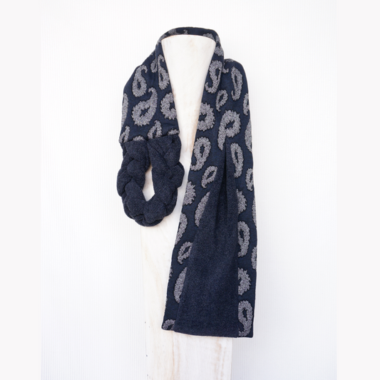 Dancing Drops - Textile Scarf