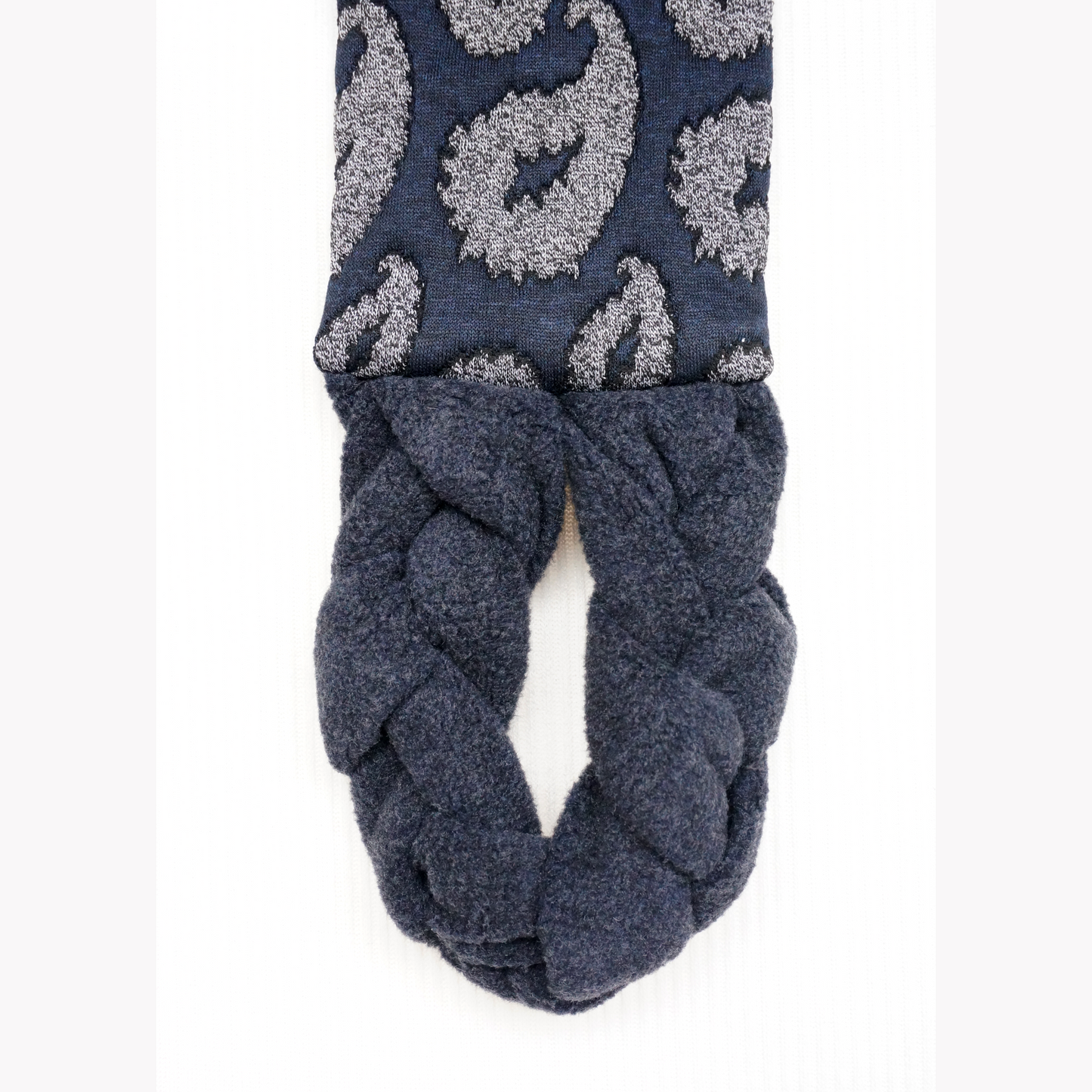 Dancing Drops - Textile Scarf