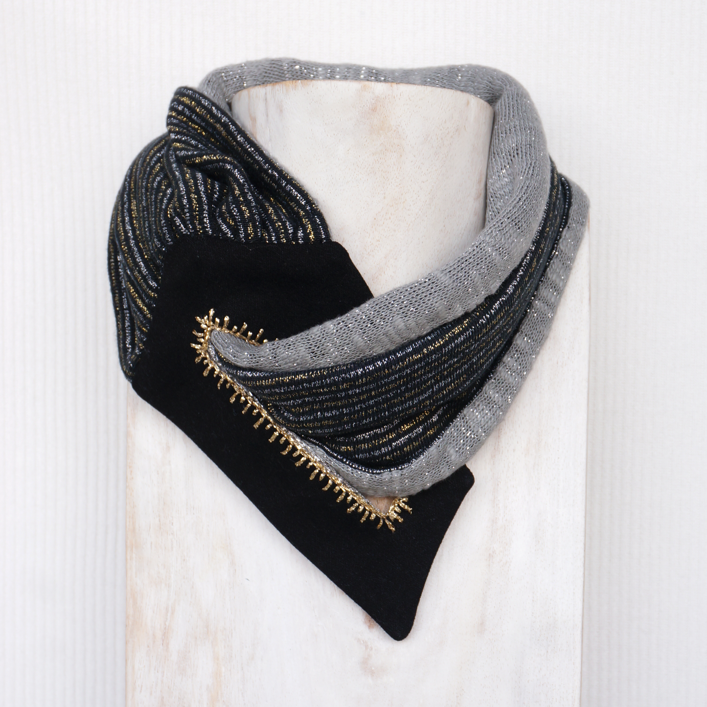 Flip Tone Scarf - Textile Scarf