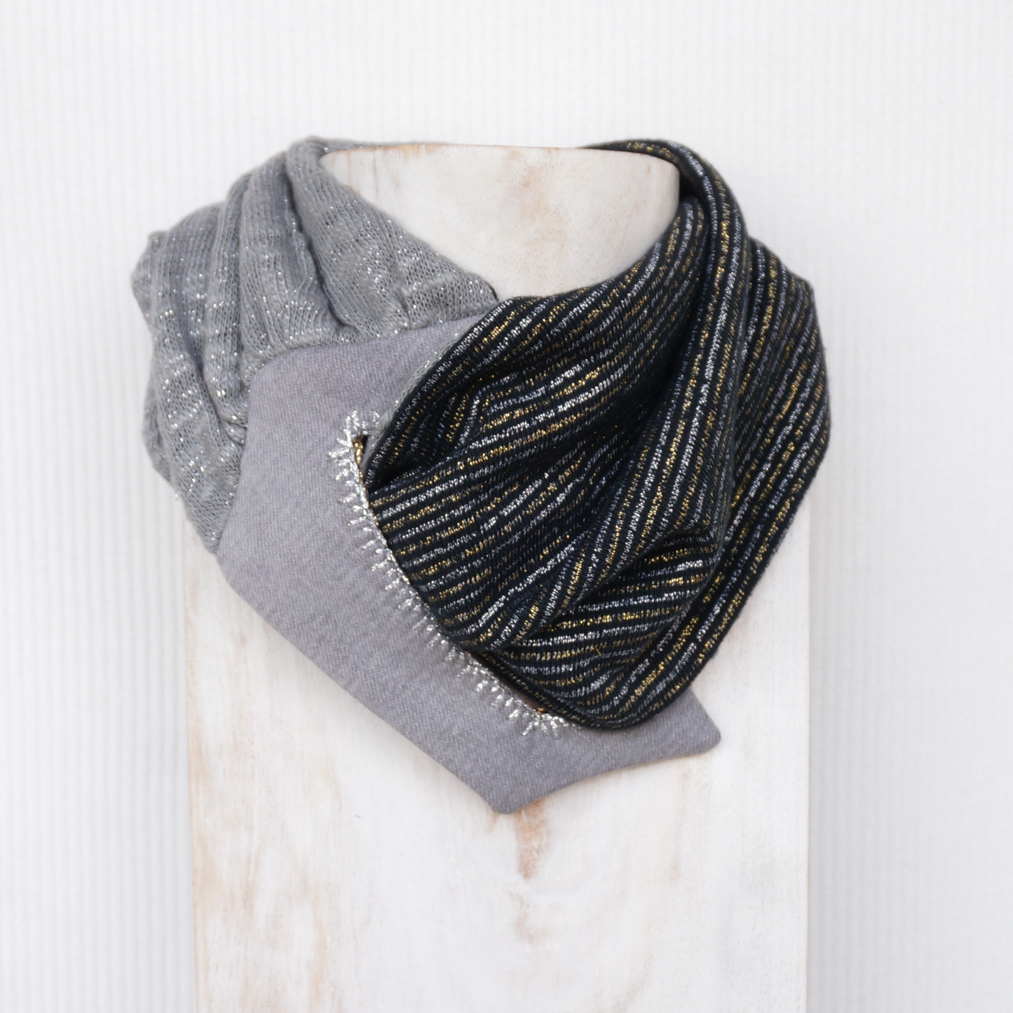 Flip Tone Scarf - Textile Scarf