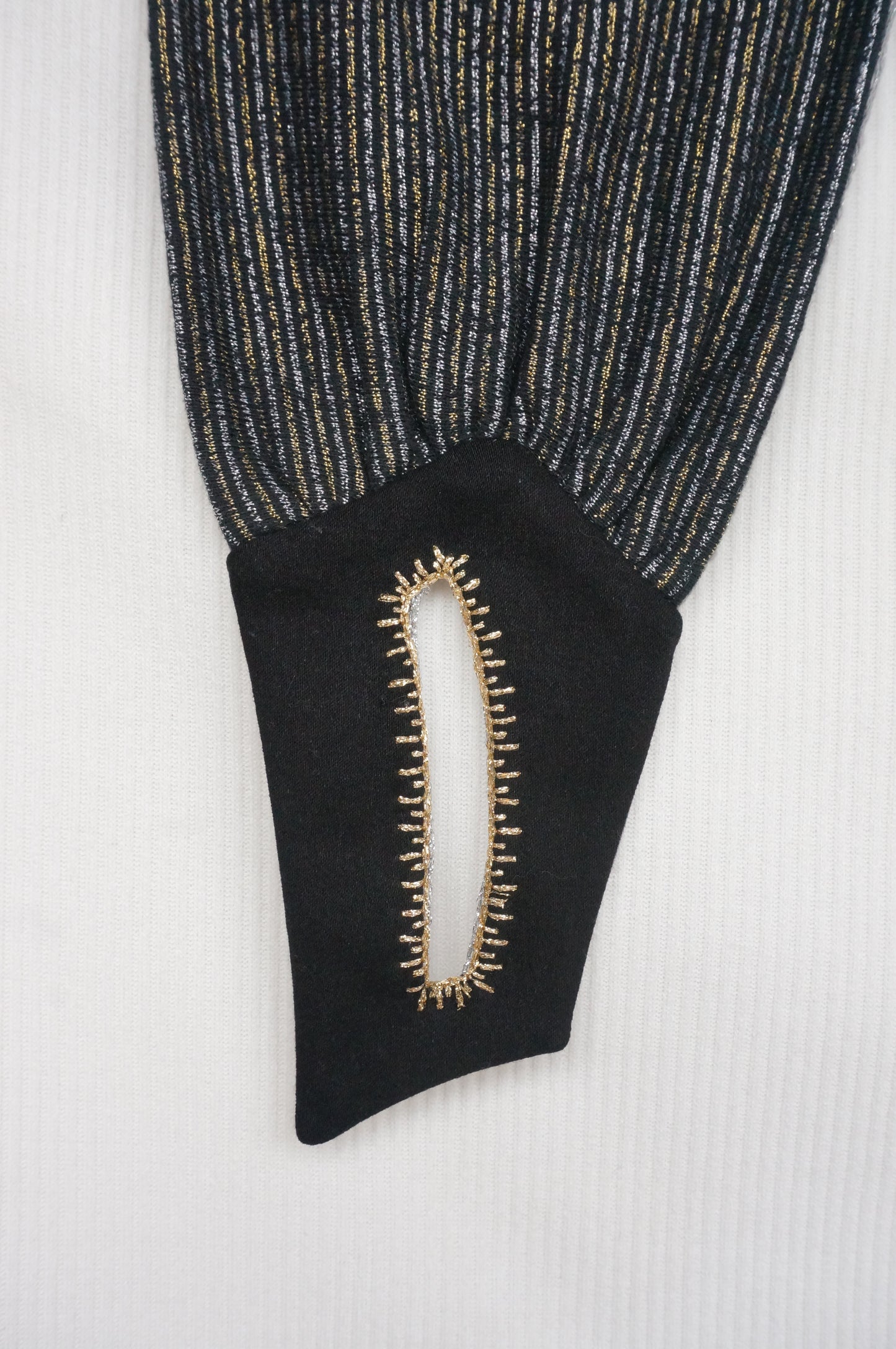 Flip Tone Scarf - Textile Scarf