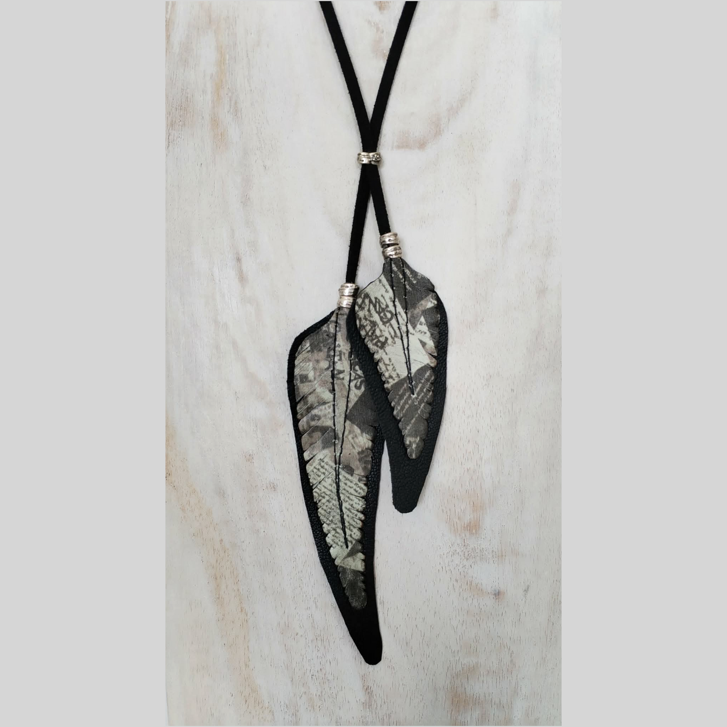 The Feathers - leather necklace