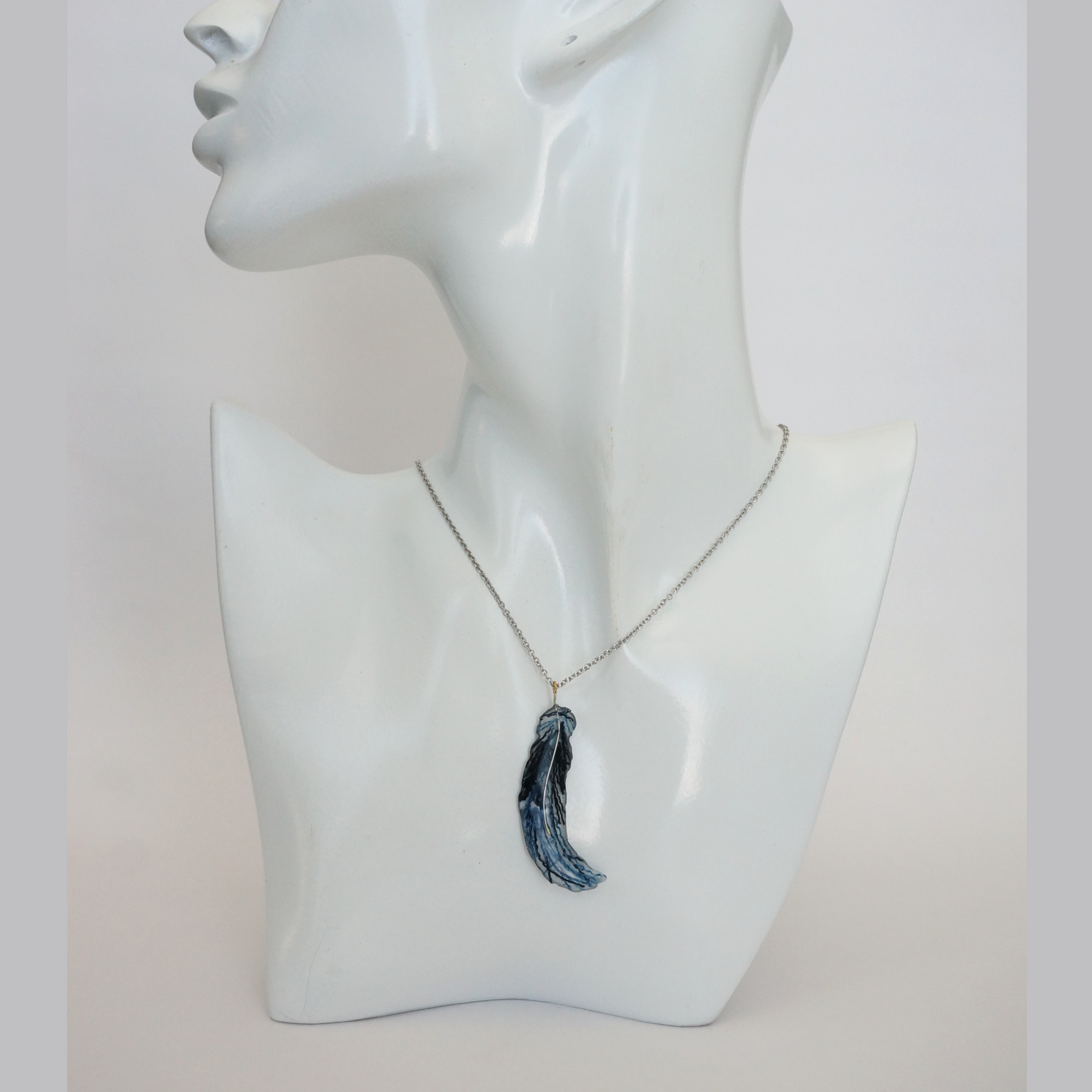 Feather - necklace